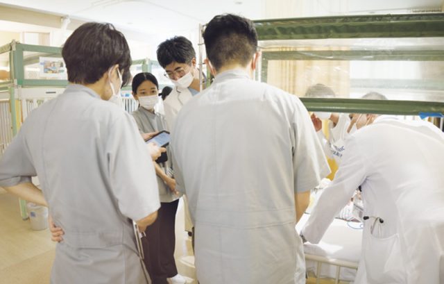 回診の実習風景