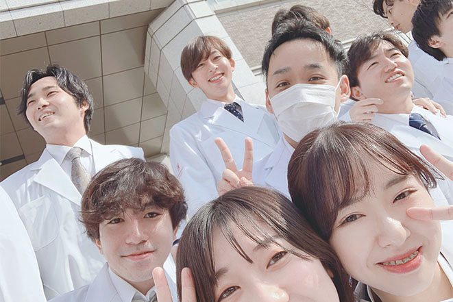 低学年から医師としての視点を養うことができます